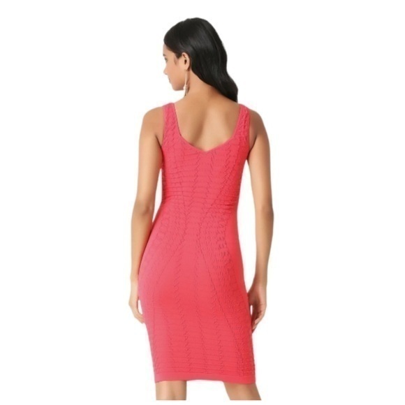 (NWT) BEBE Sweetheart Neck Textured Tank Bodycon Dress Size P/S Pink - Picture 6 of 7